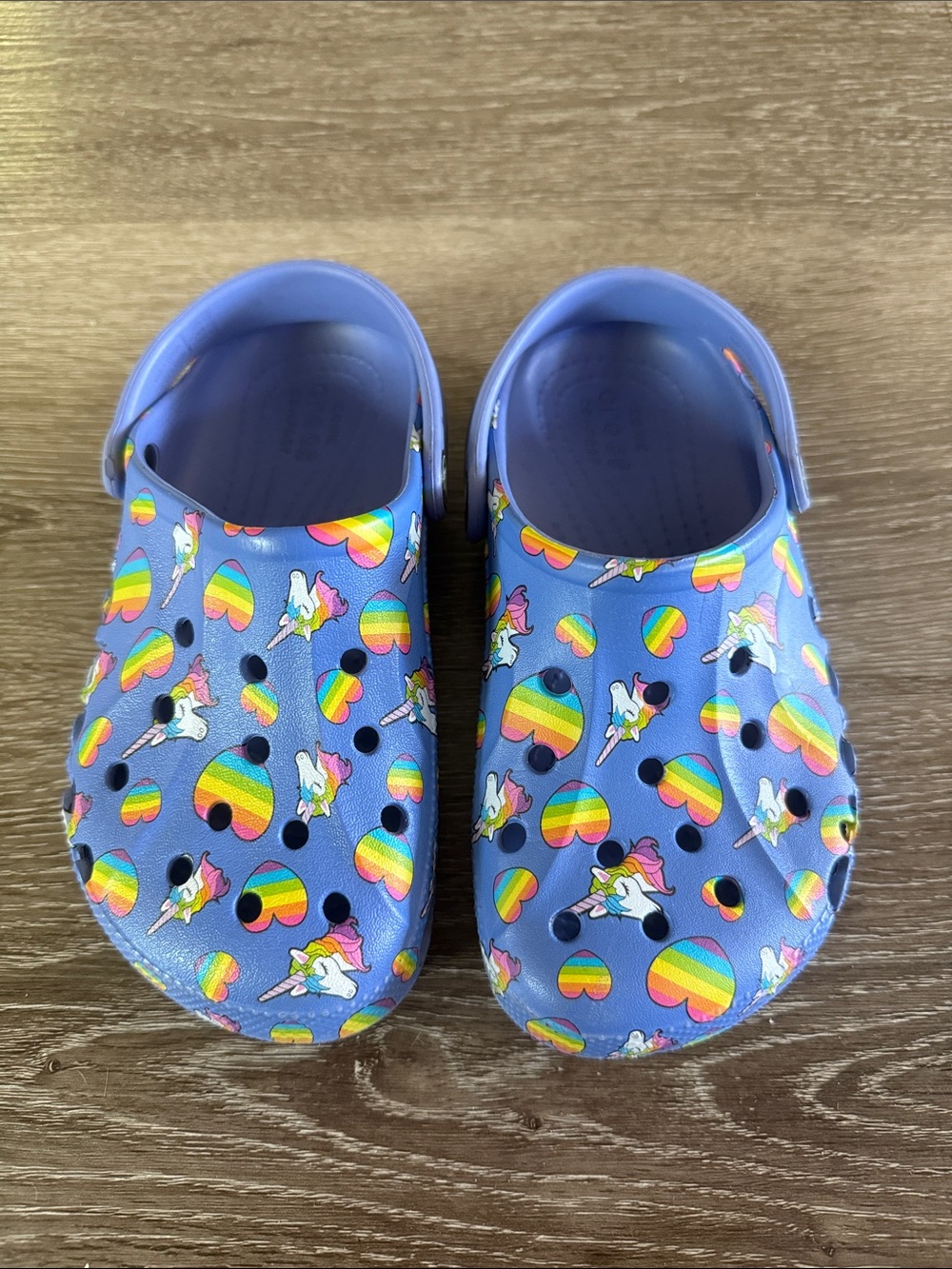CROCS Kids clogs - Purple with Rainbow Hearts & Unicorns size 1 Junior